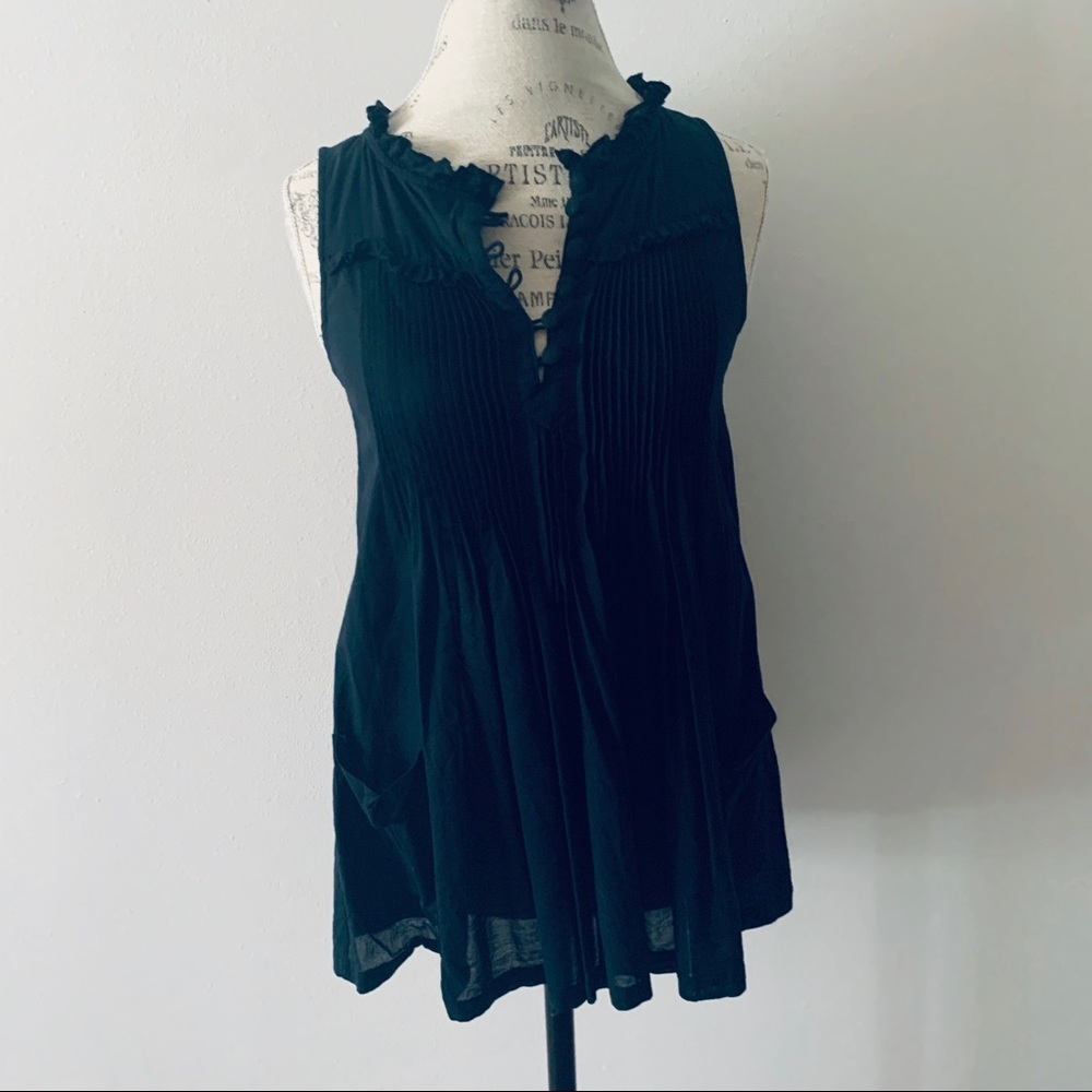 French Connection size 0 blk cotton top